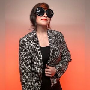 ALBERT NIPON / Black & White 100% Silk Vintage Blazer / Size 6